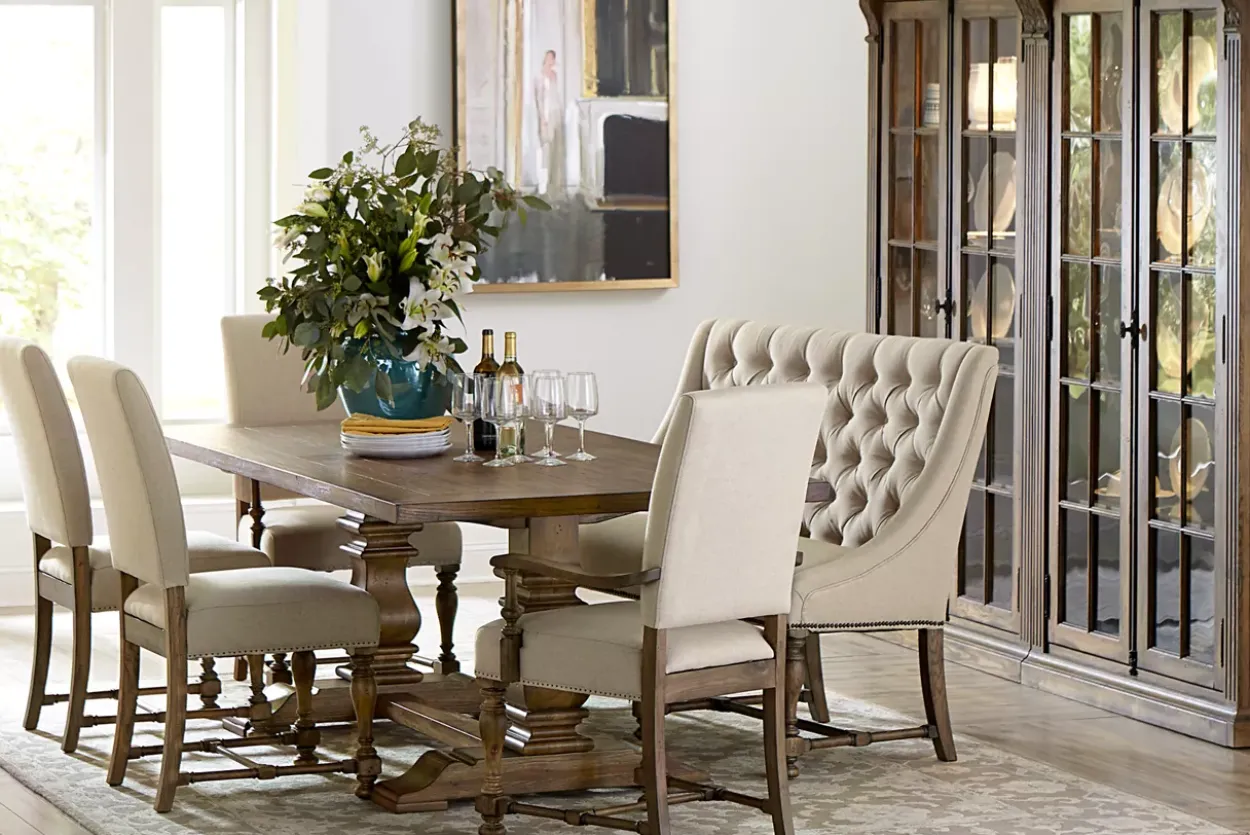 Avondale II Settee