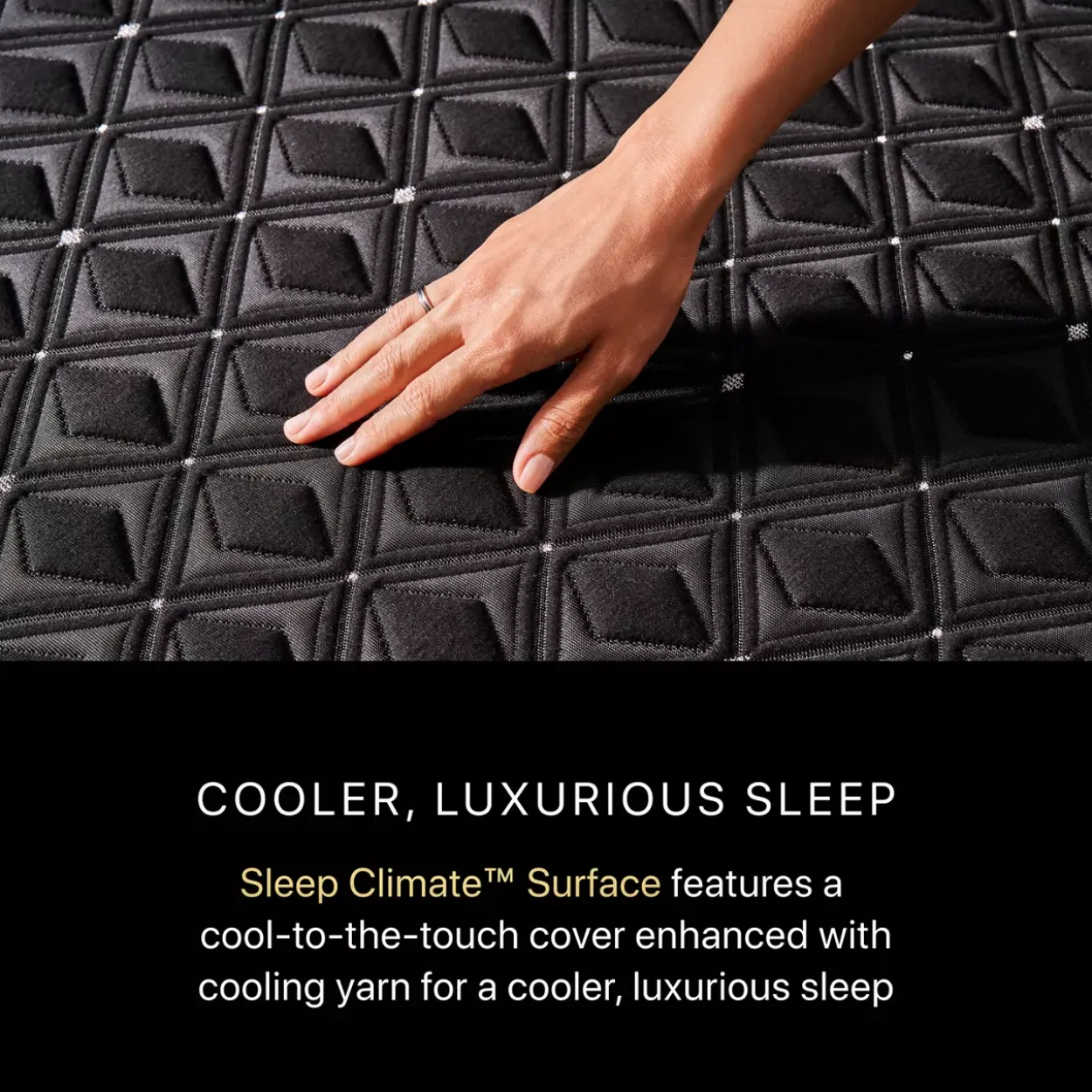 Beautyrest Black® Series 3 Plush Hybrid Mattress