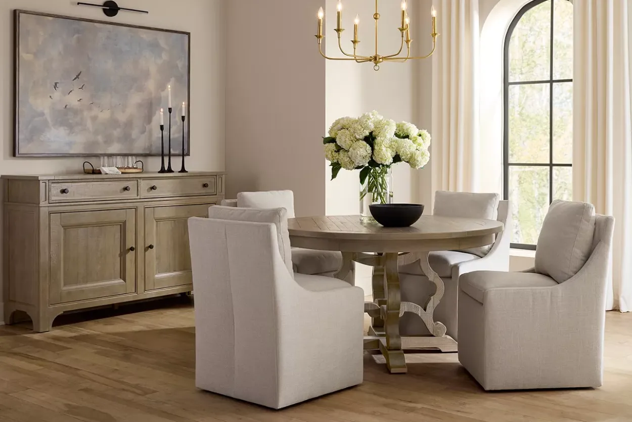 Blue Ridge Round Dining Table