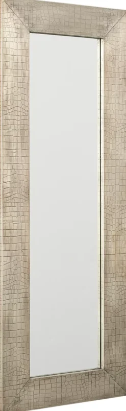 Caiman Mirror