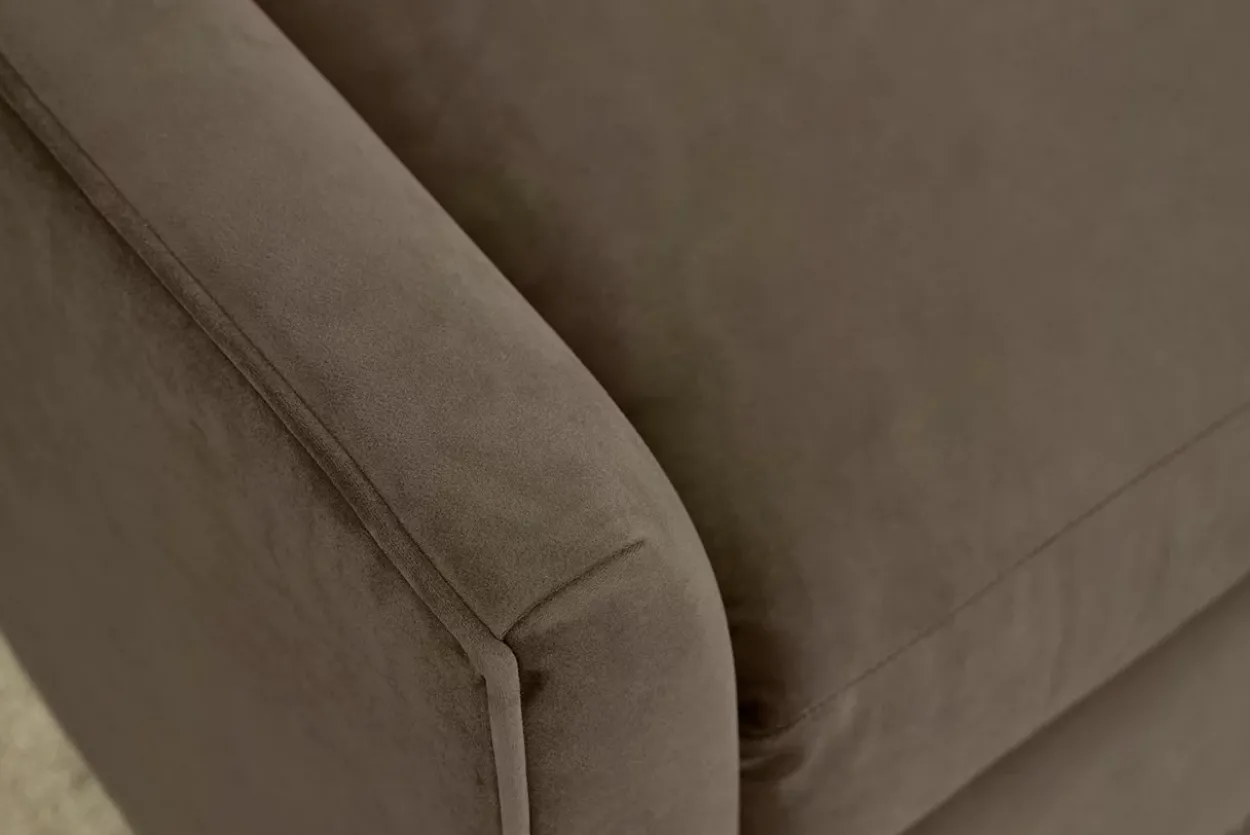 Catalina Swivel Chair