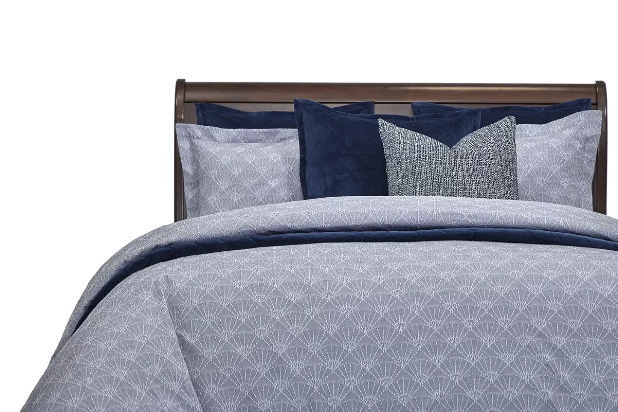 Crest Duvet Ensemble