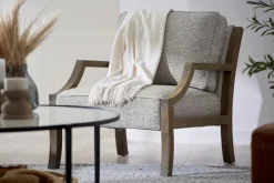 Elsie Throw