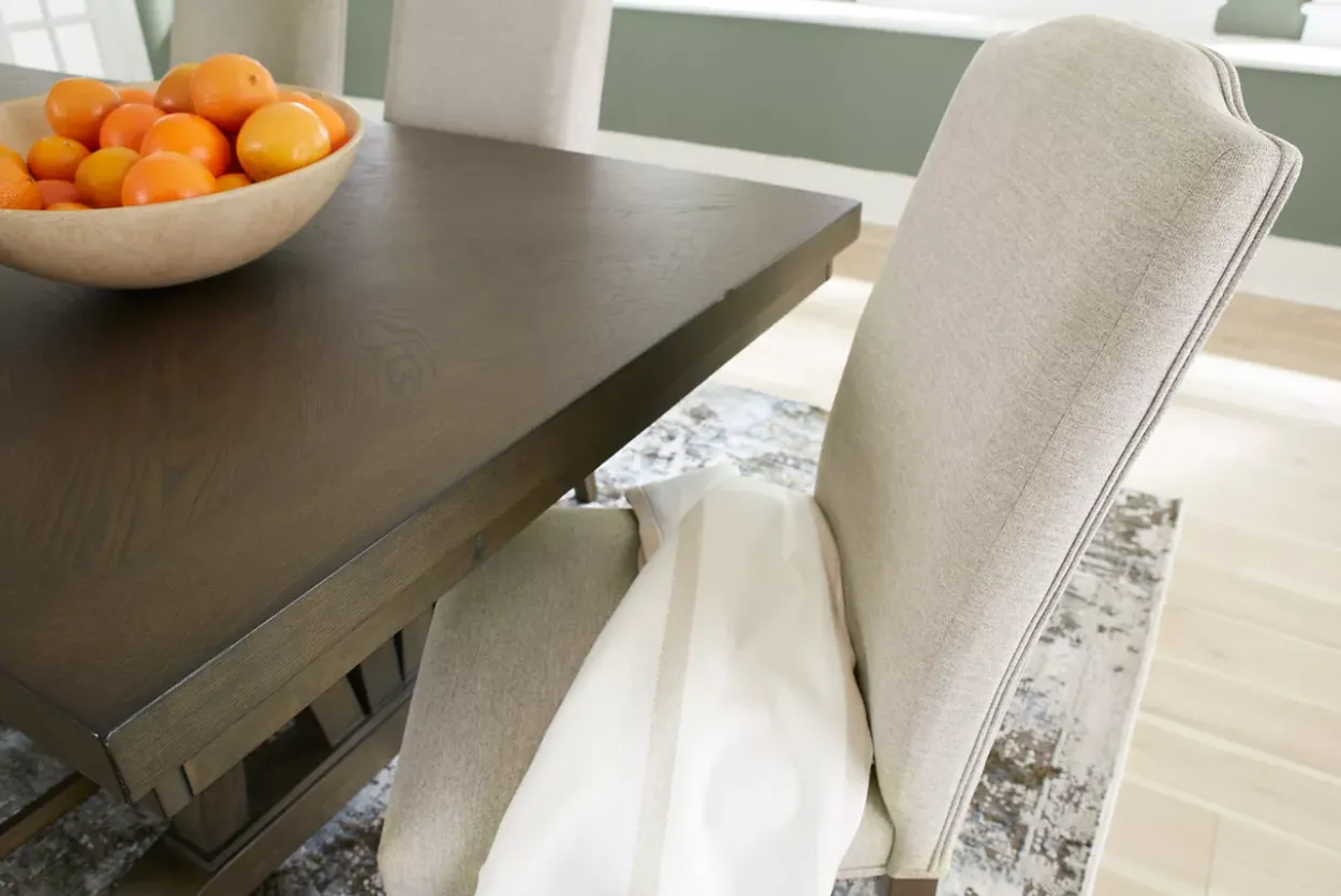 Grant Park Dining Table