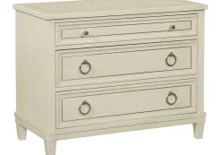 Hyde Park Bachelor Chest