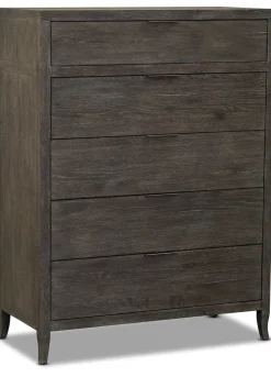 Keswick Chest