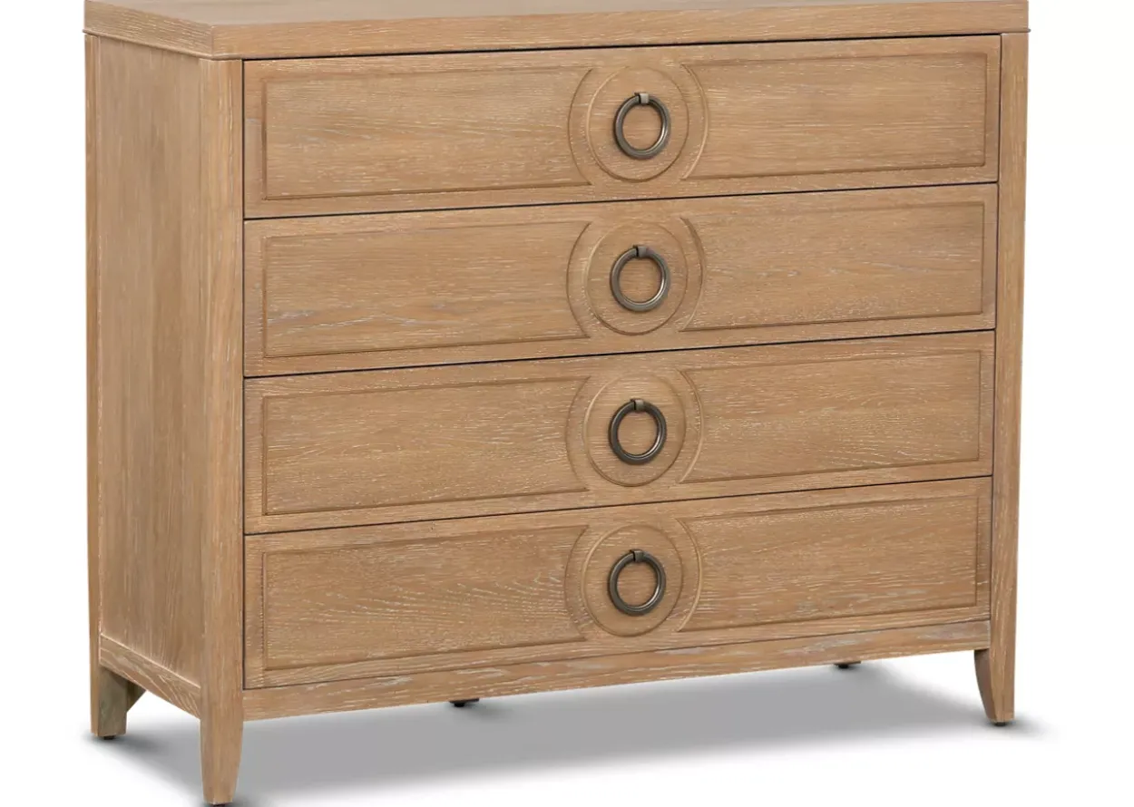Lynwood Chest