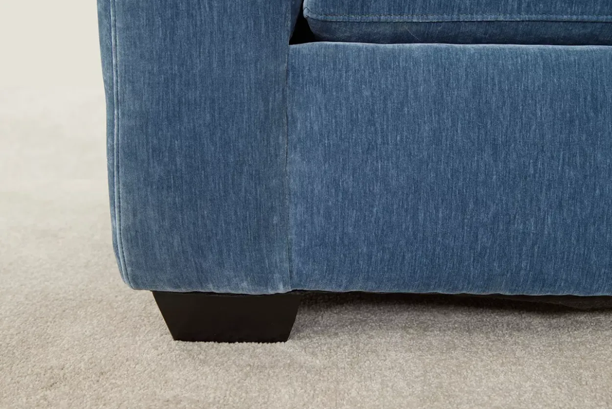 Lyra Chair
