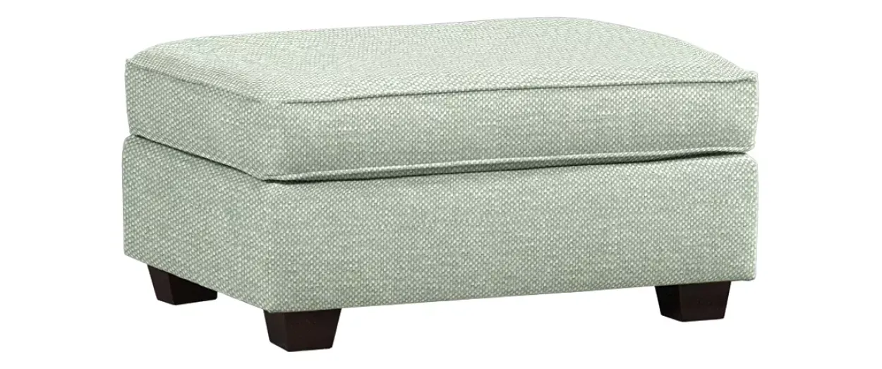Nikki Ottoman