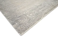 Serena Rug