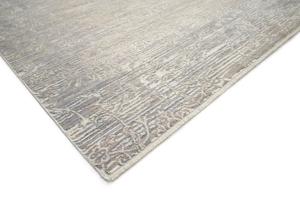 Serena Rug