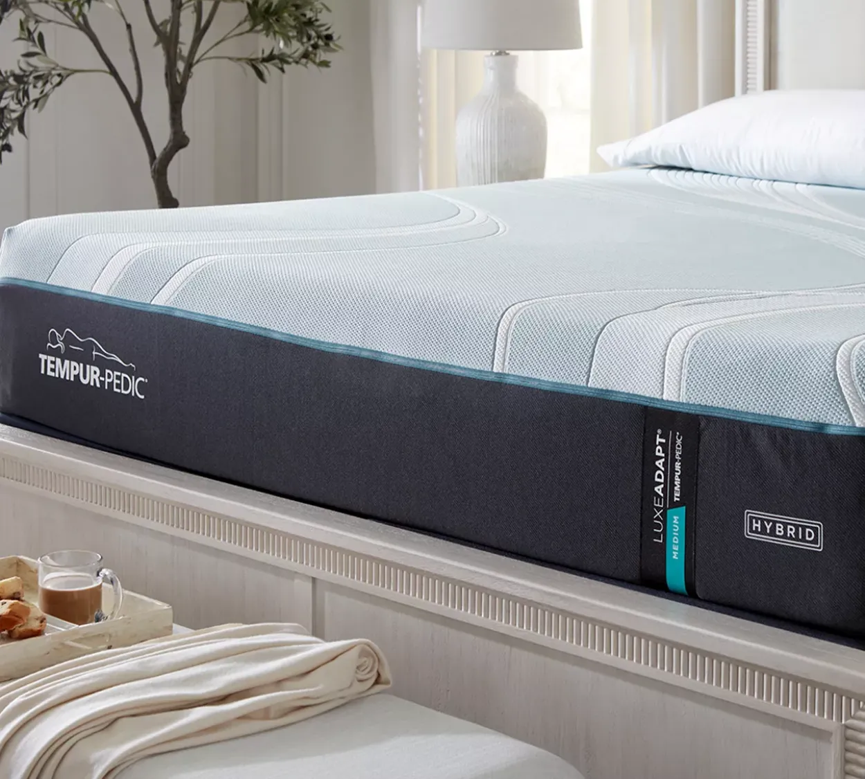 TEMPUR-LuxeAdapt 2.0 Medium Hybrid Mattress