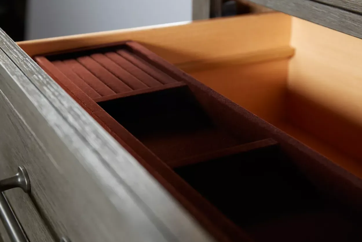 Vickery Creek Door Chest