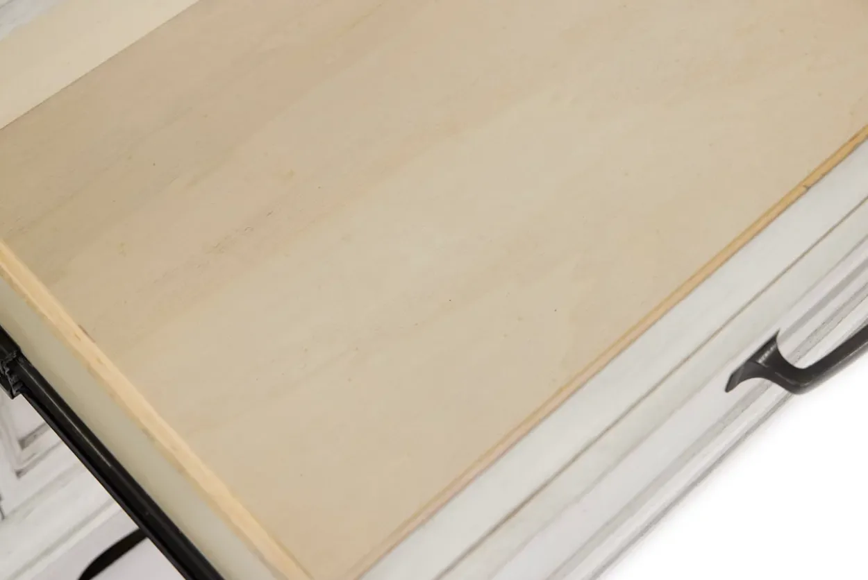 Wesley Drawer Chest